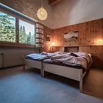 아파트 Casa Dschember 10 아로사