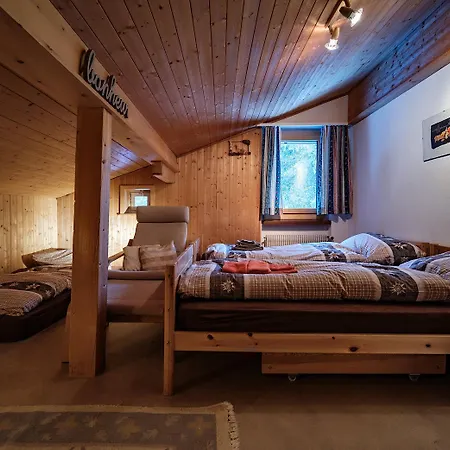 Casa Dschember 10 Apartamento *